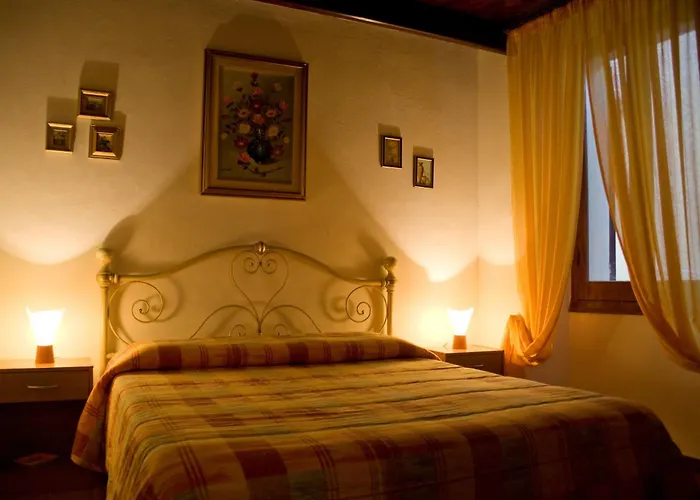 ゲストハウス Vecchia